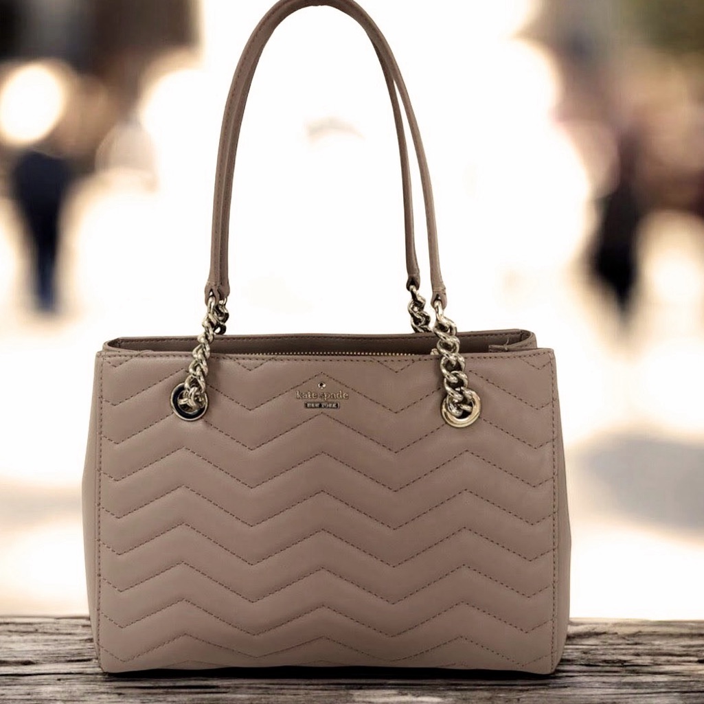 Kate Spade New York Reese Park Courtnee Large Leather Quilted Shoulder Bag